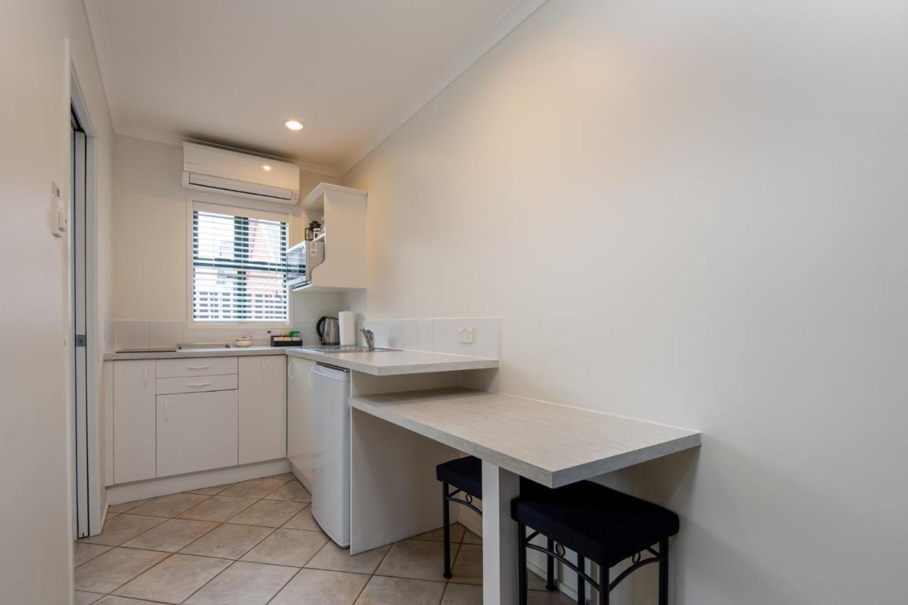 Cambridge Mews Motel Екстер'єр фото