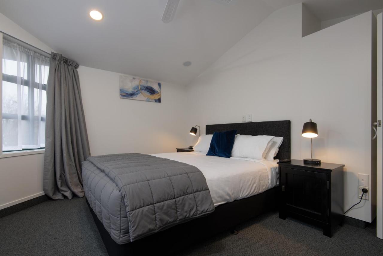 Cambridge Mews Motel Екстер'єр фото