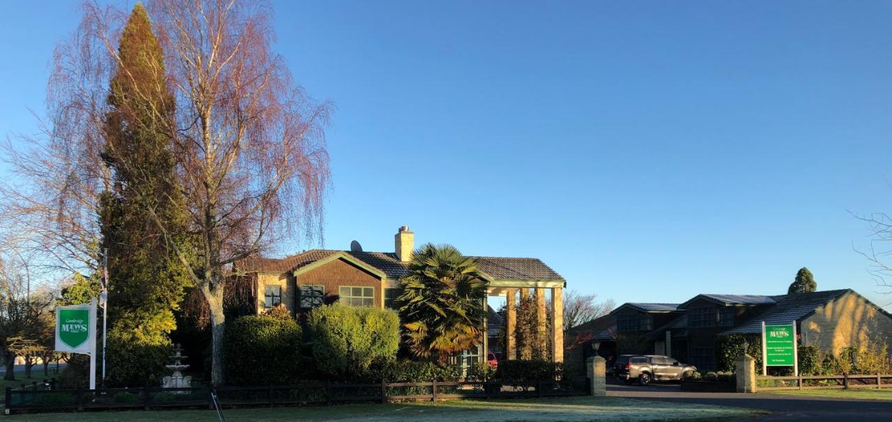 Cambridge Mews Motel Екстер'єр фото